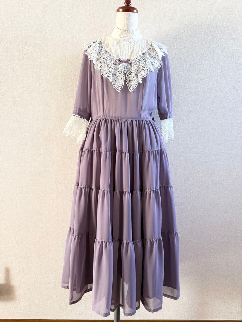 Innocent World 〈野に咲く薔薇のワンピース〉