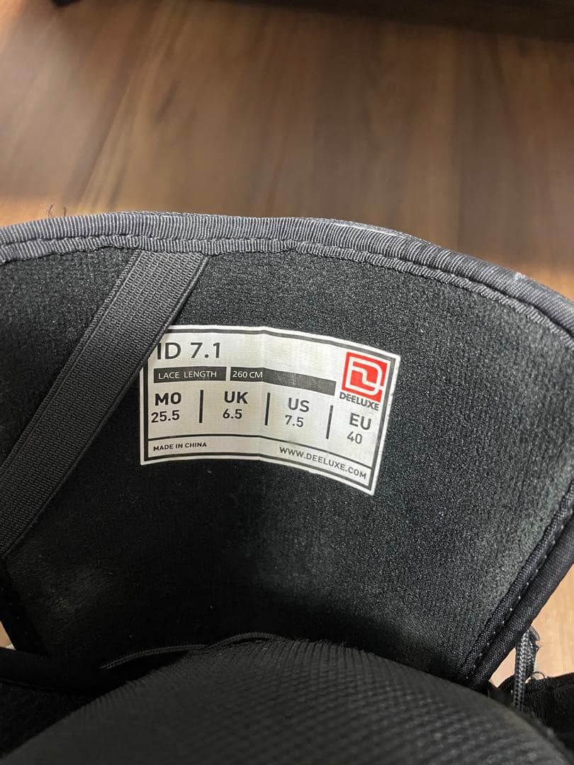 DEELUXE ID WOW 18-19 25.5cm サイン入り 白 黒