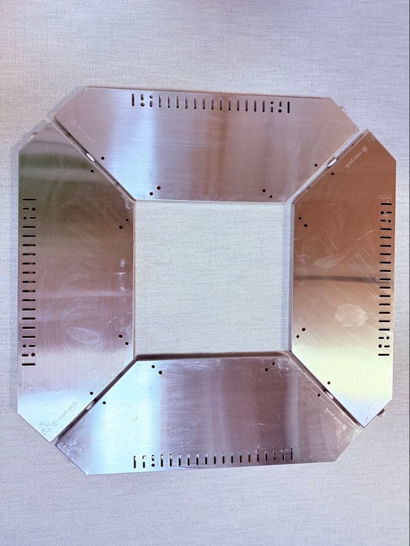 スノーピーク　ジカロテーブル