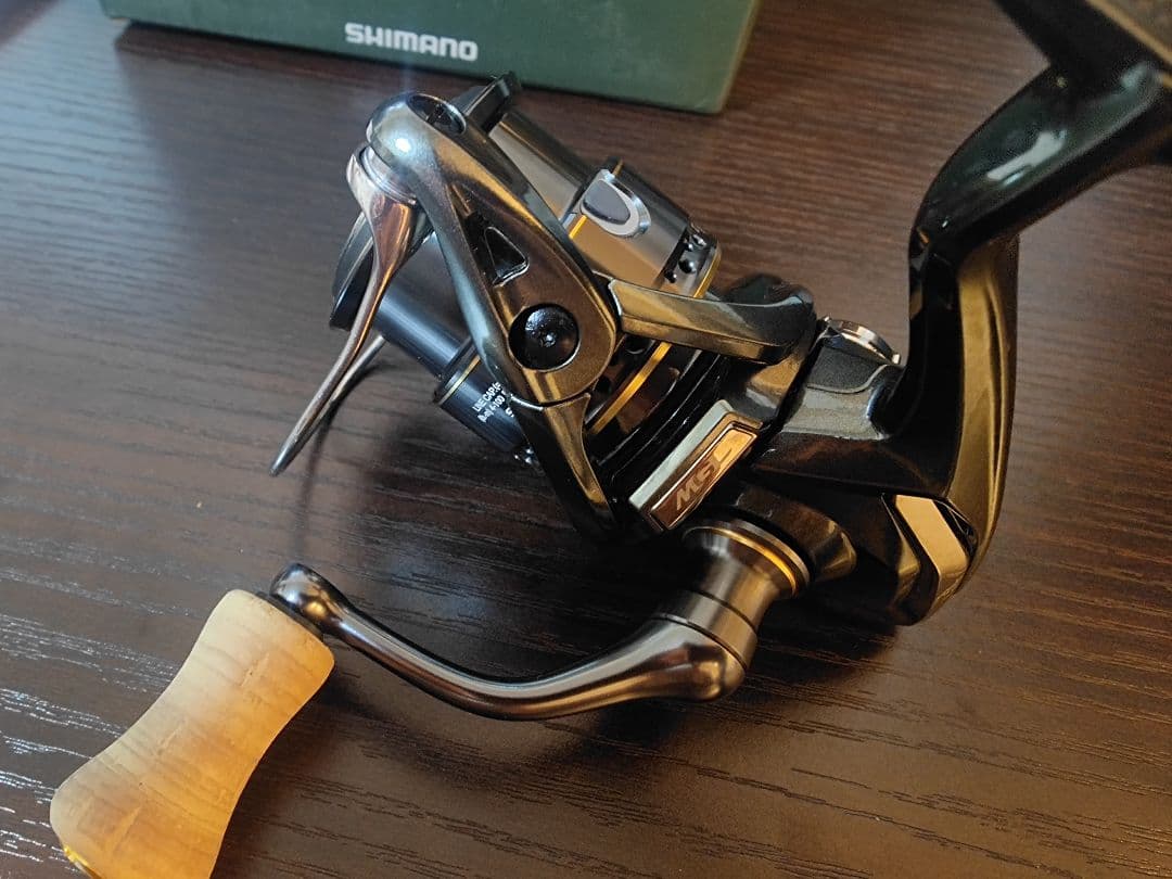 シマノ　23 カーディフ XR C2000S　美品