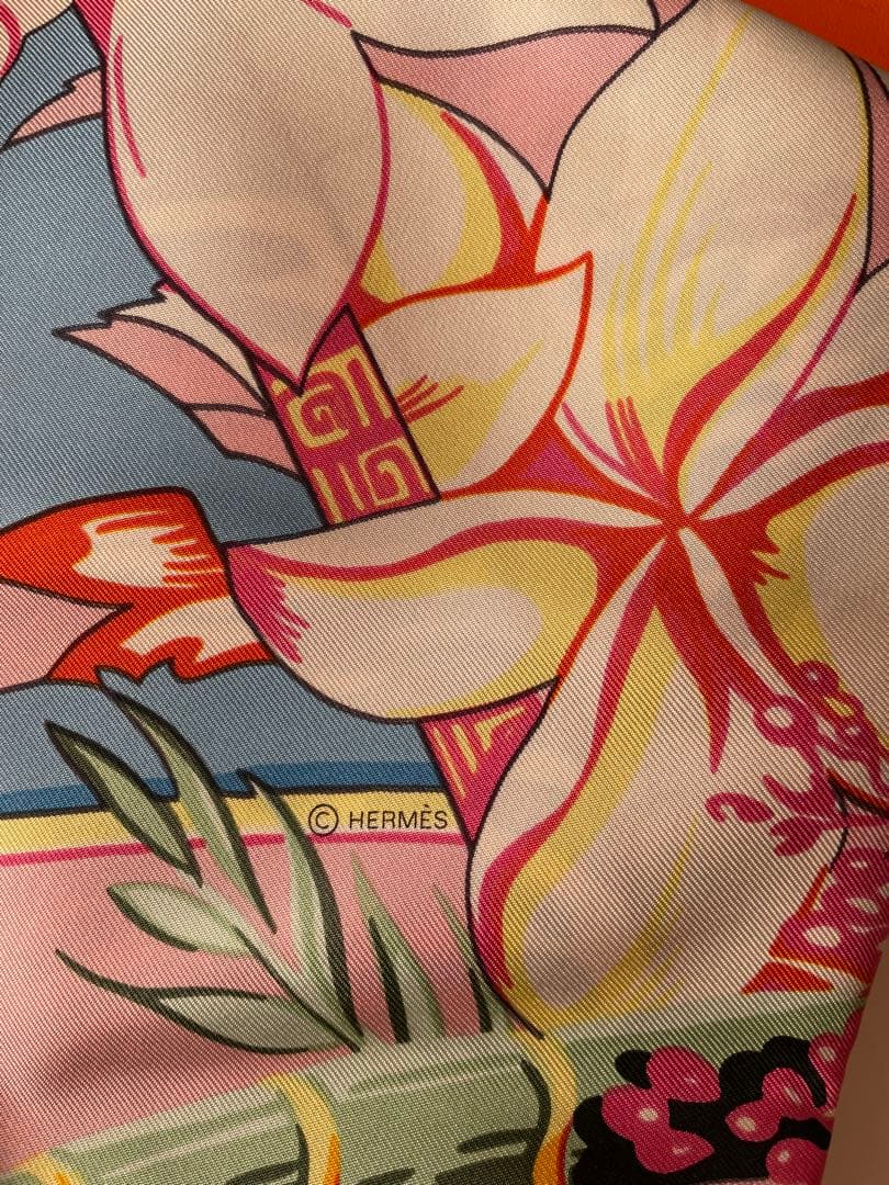 エルメス　表参道店購入　スカーフ レクタングル ALOHA アロハ 総柄