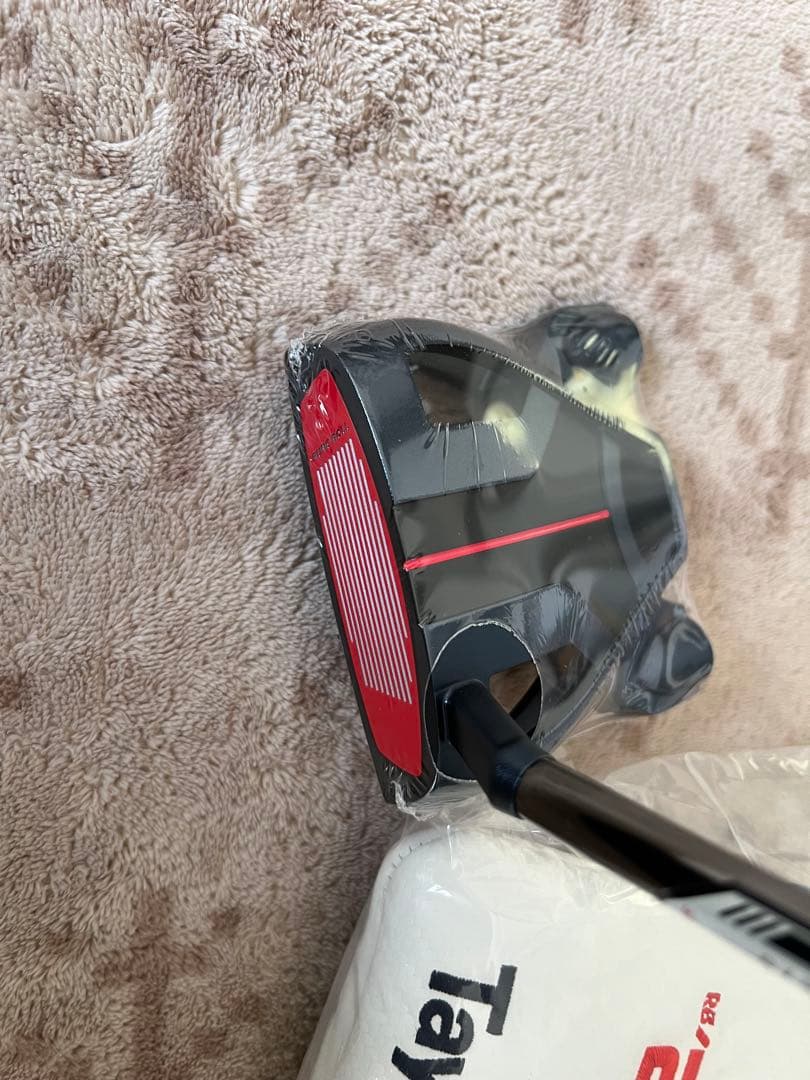 あいあい　テーラーメイド レッドブル パター