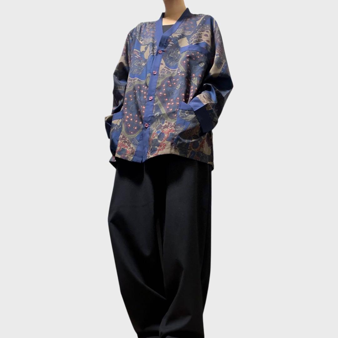 90sヴィンテージ 総柄シャツ 抽象柄 アートプリント 馬柄 イタリア製 古着