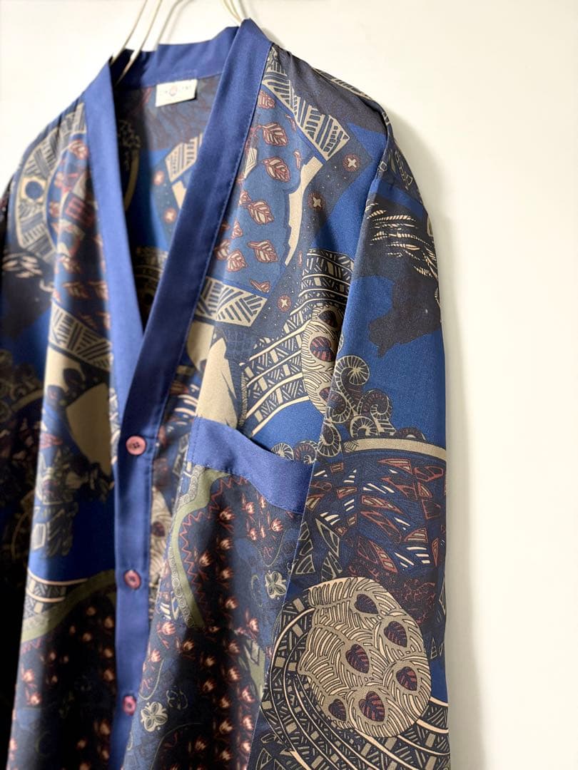 90sヴィンテージ 総柄シャツ 抽象柄 アートプリント 馬柄 イタリア製 古着