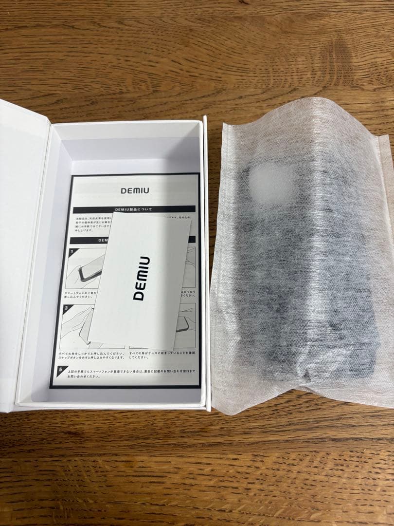 DEMIU BALLON CINQ iPhone15ケース　ブラック