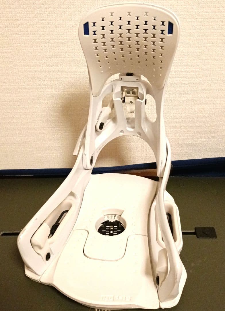 Burton ジェネシスEST　ステップオン　 Mサイズビンディング　24/25