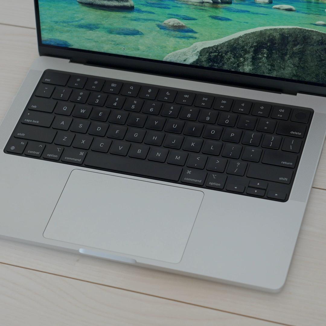 M2 Max MacBook Pro 14インチ 64GB 1TB USキー