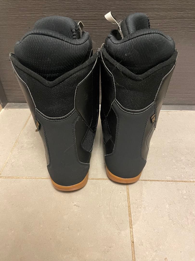 DEELUXE BOAシステム スノーボードブーツ (ブラック)