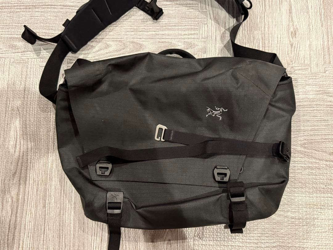 アークテリクス Granville 10 Courier Bag