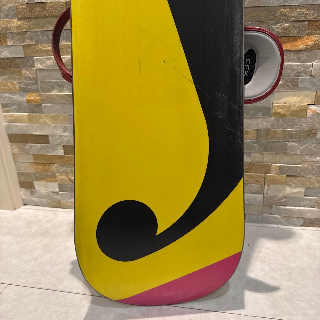 FORUM フォーラム　150 バイン　バートン　CFX スノーボード