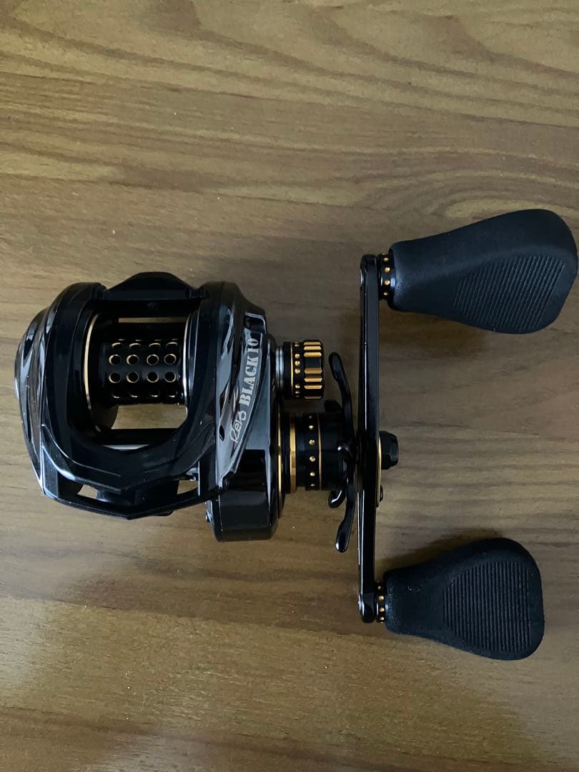 リール Abu Garcia REVO BLACK 10-L