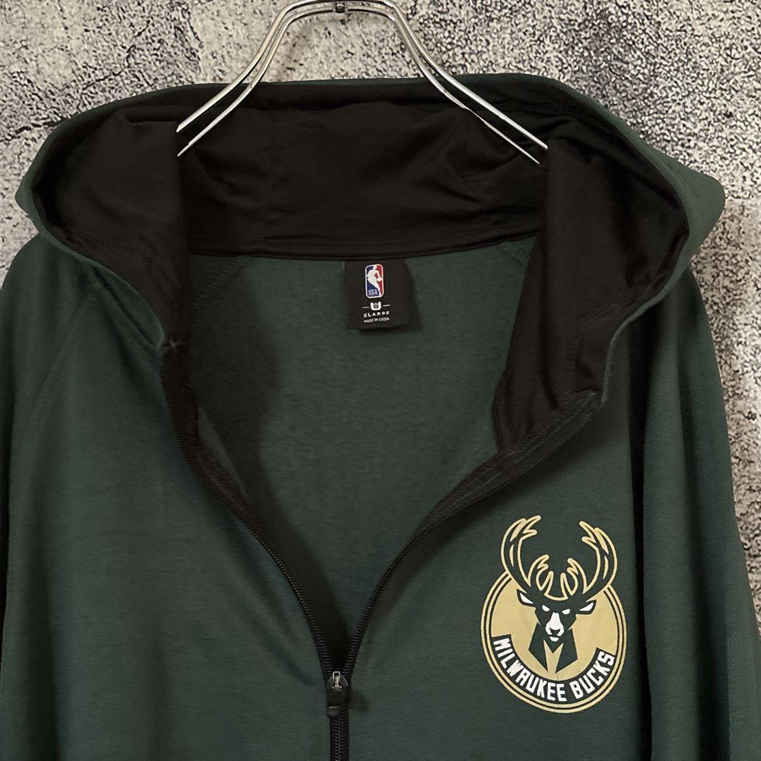 NBA 公認 ミルウォーキー・バックス ジップアップ パーカー XL