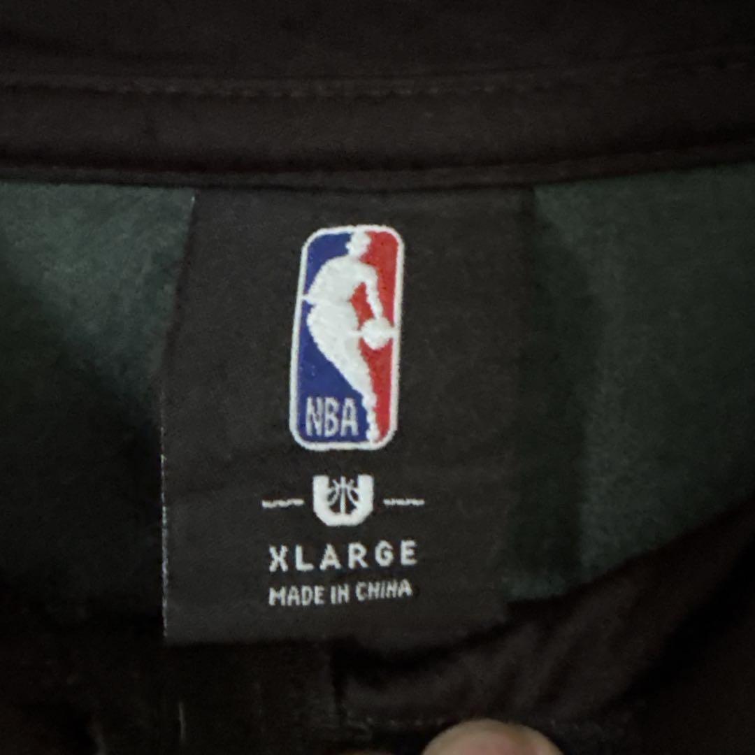NBA 公認 ミルウォーキー・バックス ジップアップ パーカー XL