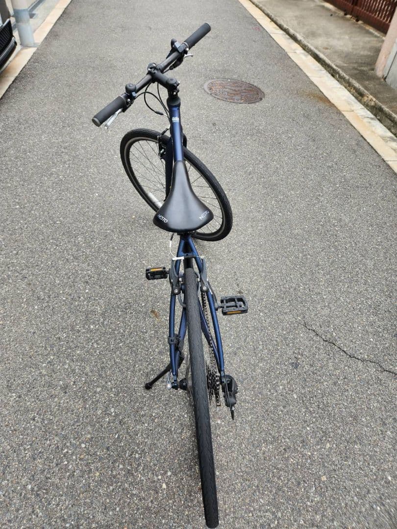 ５日間限定お値下げ★NESTO クロスバイク ネイビー7段変速