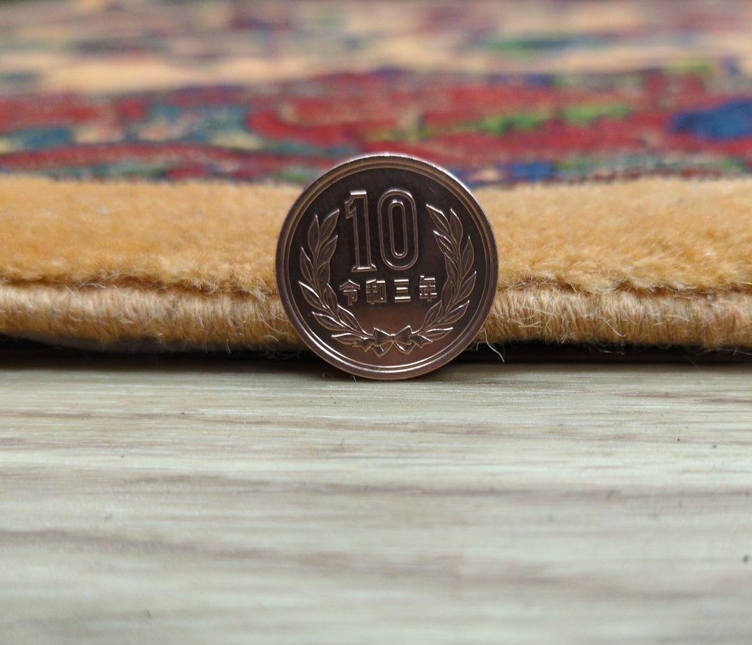 ペルシャ絨毯 新品 201x133 手織り クルド・ グーチャン産 persia