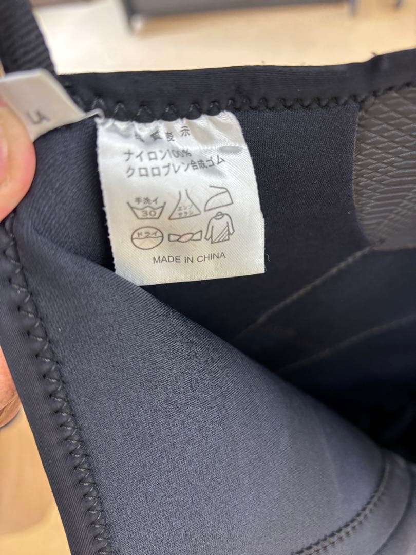 オーナー　鮎タイツ