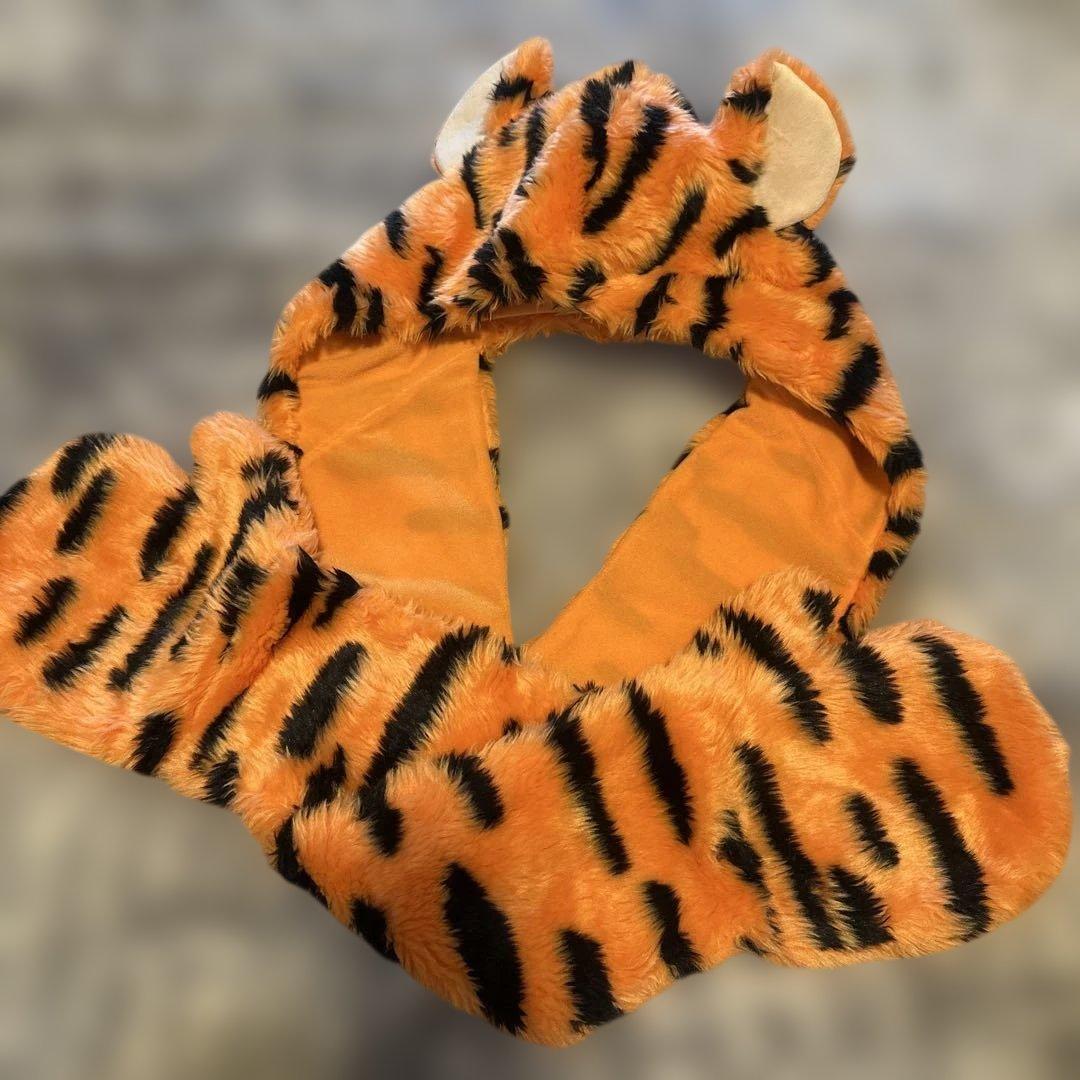 ディズニー ティガー マフラーファンキャップ - メルカリ