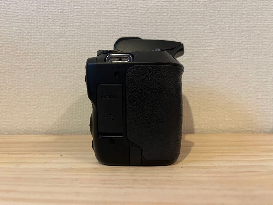 【美品 動作品】 Canon EOS Kiss X10 ボディ #25356