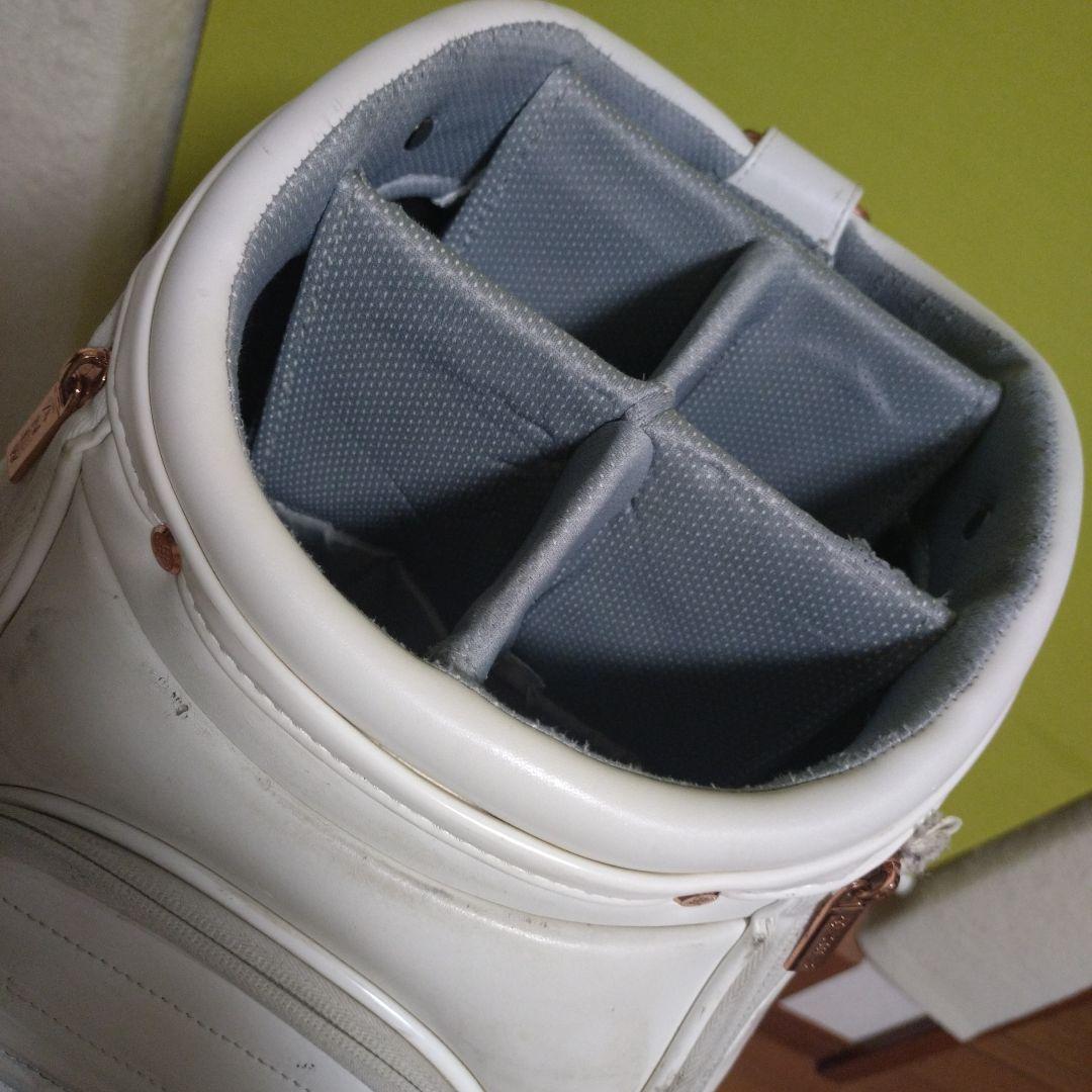 アニューゴルフホワイト ゴルフバッグ 4分割収納