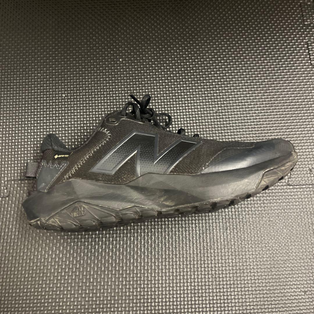 ニューバランス　ＤynaSoft Nitrel v6 ゴアテックス