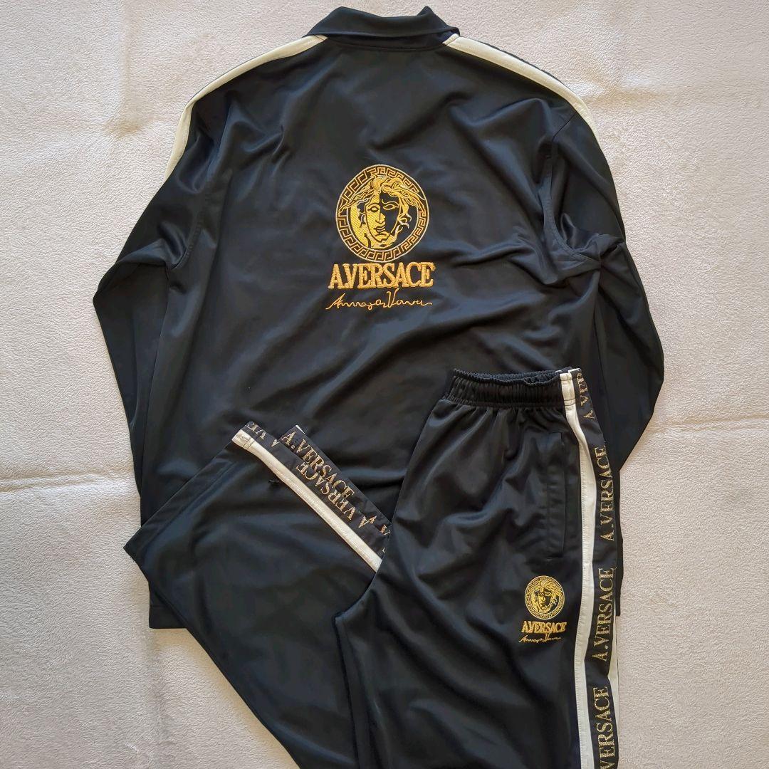 ヴェルサーチ ジャージ セットアップ メデューサ デカロゴ ブラック