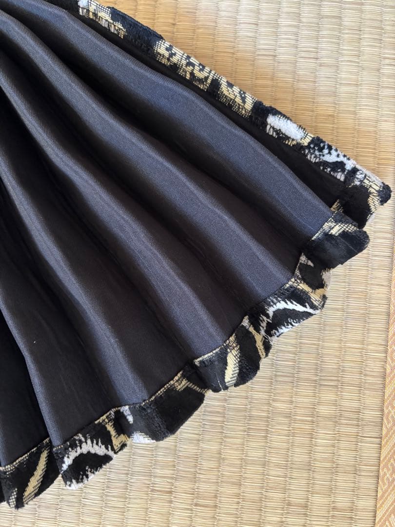 金華山モンブランローズ　トラック用ルームカーテン