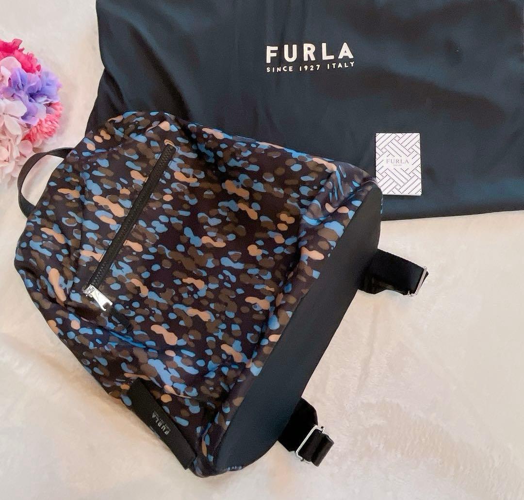フルラ【超美品】FURLA♦︎リュック♦︎大容量 通勤 通学 カラー♦︎未使用