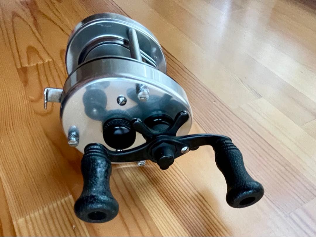 レア！　美品！　ビンテージ　シェイクスピア　アルファ　モデル　CK 1981