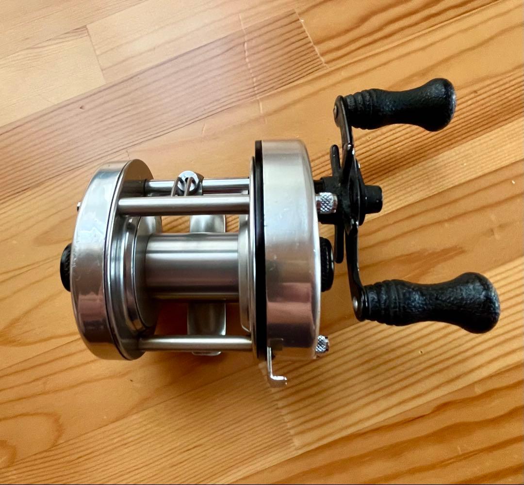 レア！　美品！　ビンテージ　シェイクスピア　アルファ　モデル　CK 1981