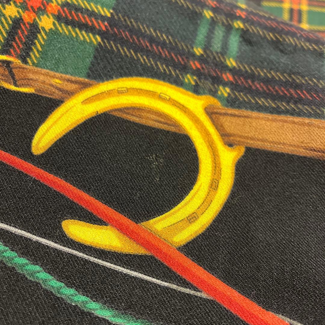 Gucci 馬具とタータンチェック ストール