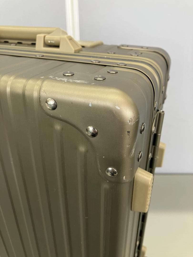 スーツケース トラベルキャリー NEOKEEPR アルミフレームタイプ カーキ