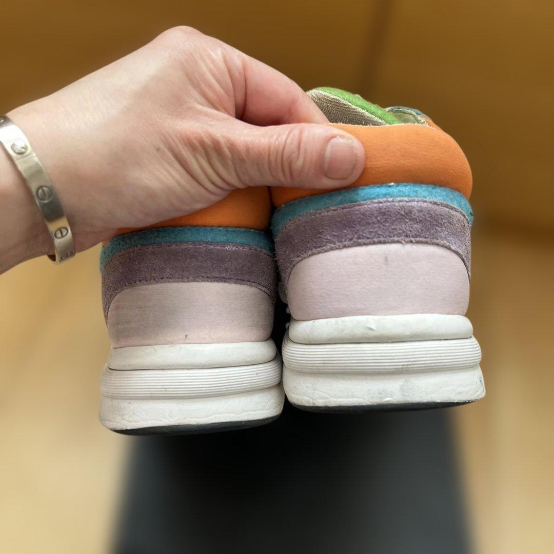 CHANEL マルチカラー スニーカー