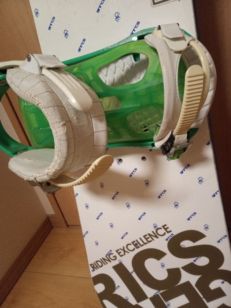 スノーボード　メンズ　3点セット　別料金でブーツ追加可能です