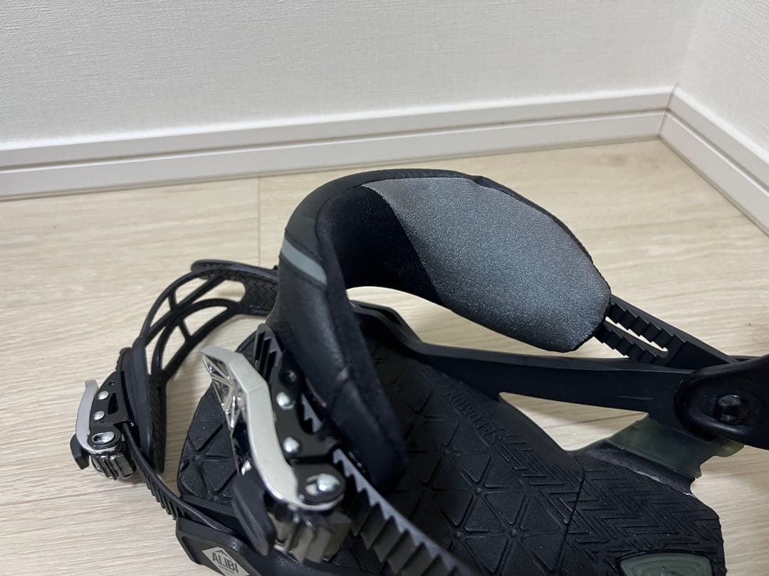 SALOMON ALIBI サロモン アリバイ ビンディング