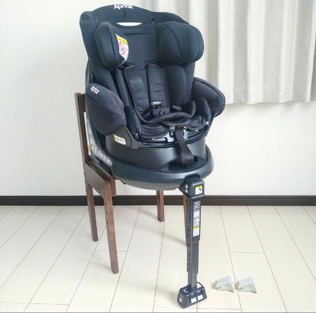 『極美品』アップリカ　チャイルドシート ディアターンプラスisofix