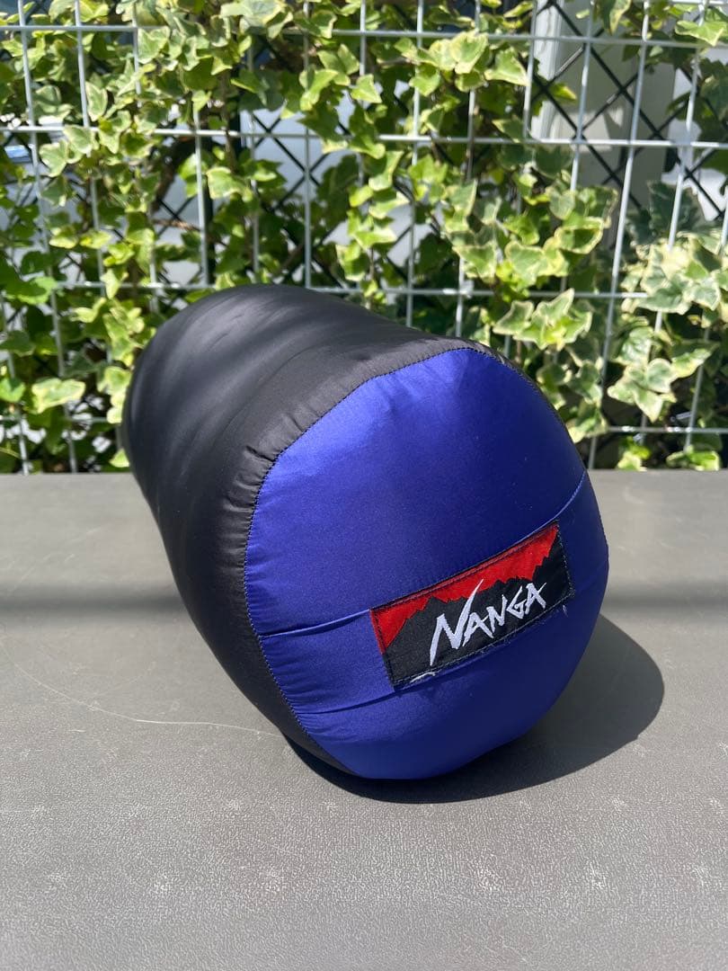 ナンガ　ダウンシュラフ　秋冬用　STD600