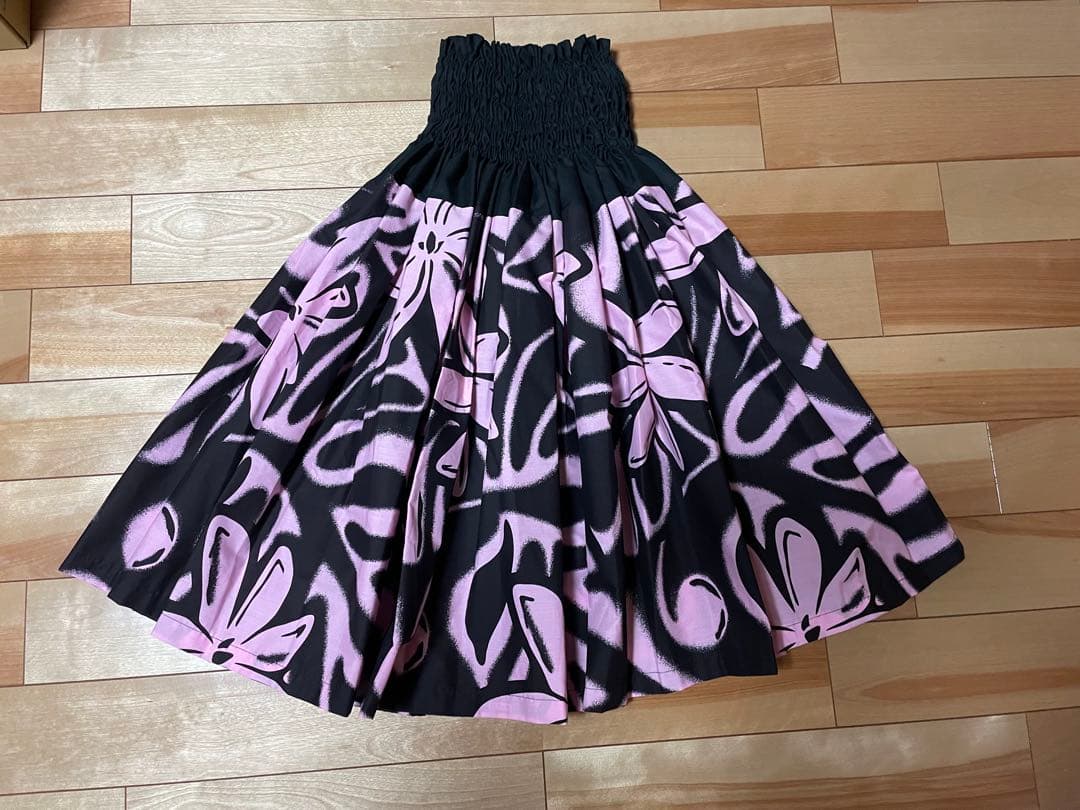 タヒチインポーツ、Aloha Emika他　パウスカート3着まとめて