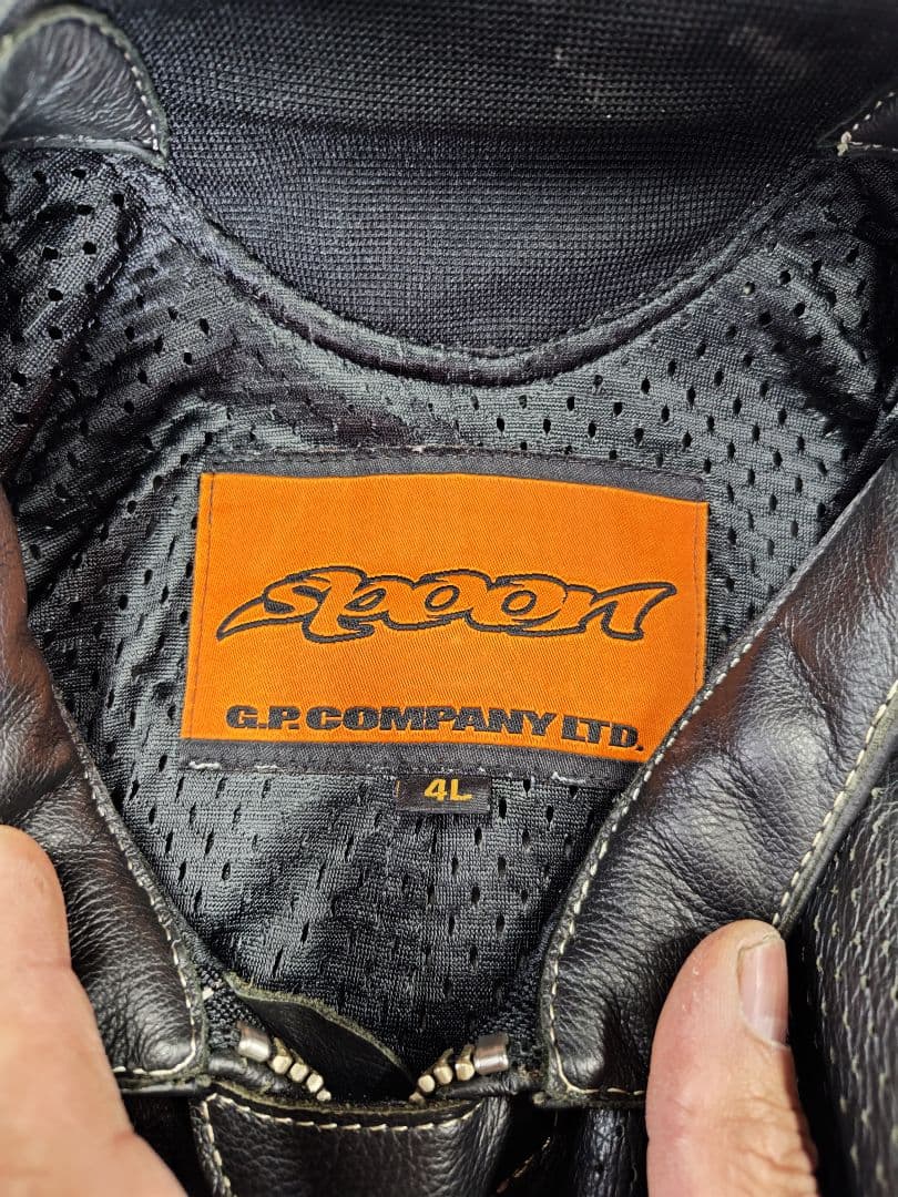 Spoon レーシングスーツ 中古 革ツナギ 4L 膝プロテクター付き - メルカリ