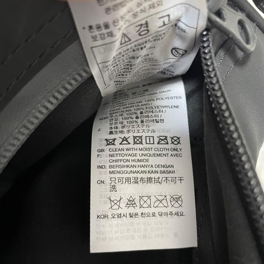 【極美品】アディダスバイステラマッカートニー ボディバッグ　ブラック　ロゴ