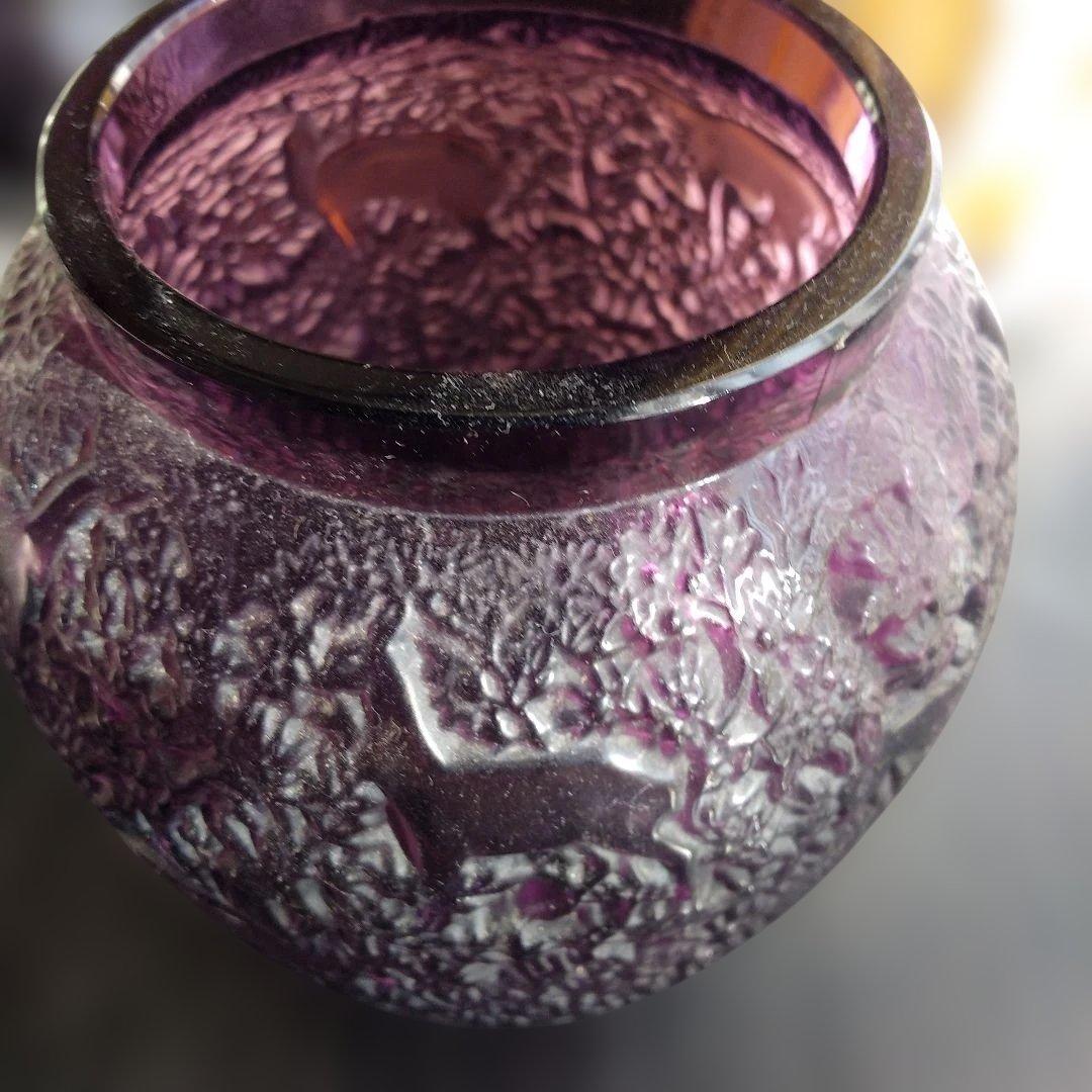 ラリツク ラリツク 紫色の動物彫刻ガラス花瓶