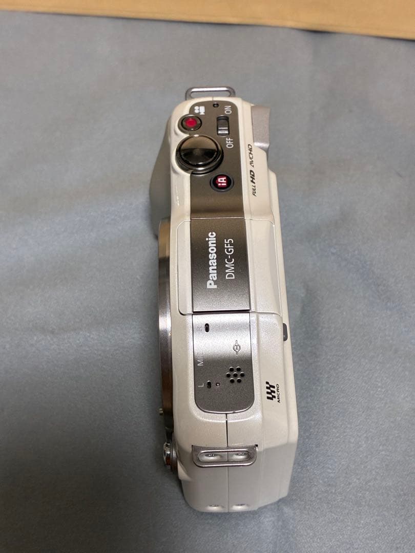 デジタルカメラ Panasonic Lumix GF5