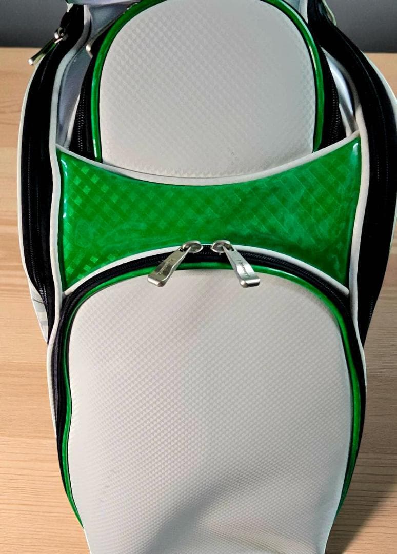 送料無料/美品 kissmark エナメル大型キャディバッグ ホワイト・グリーン