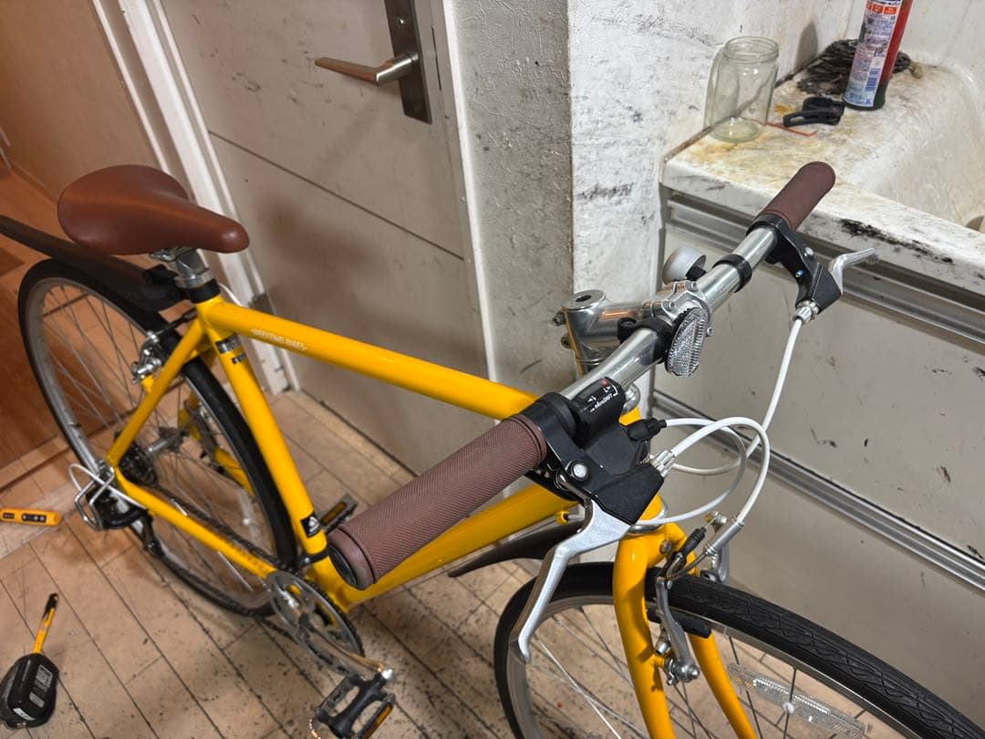 WEEKEND BIKES クロスバイク 700C イエロー - 自転車本体最低 価格