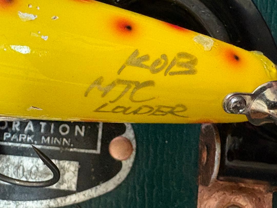 キングオブベイツ マスキージッタークローラー MJC クローラーベイト