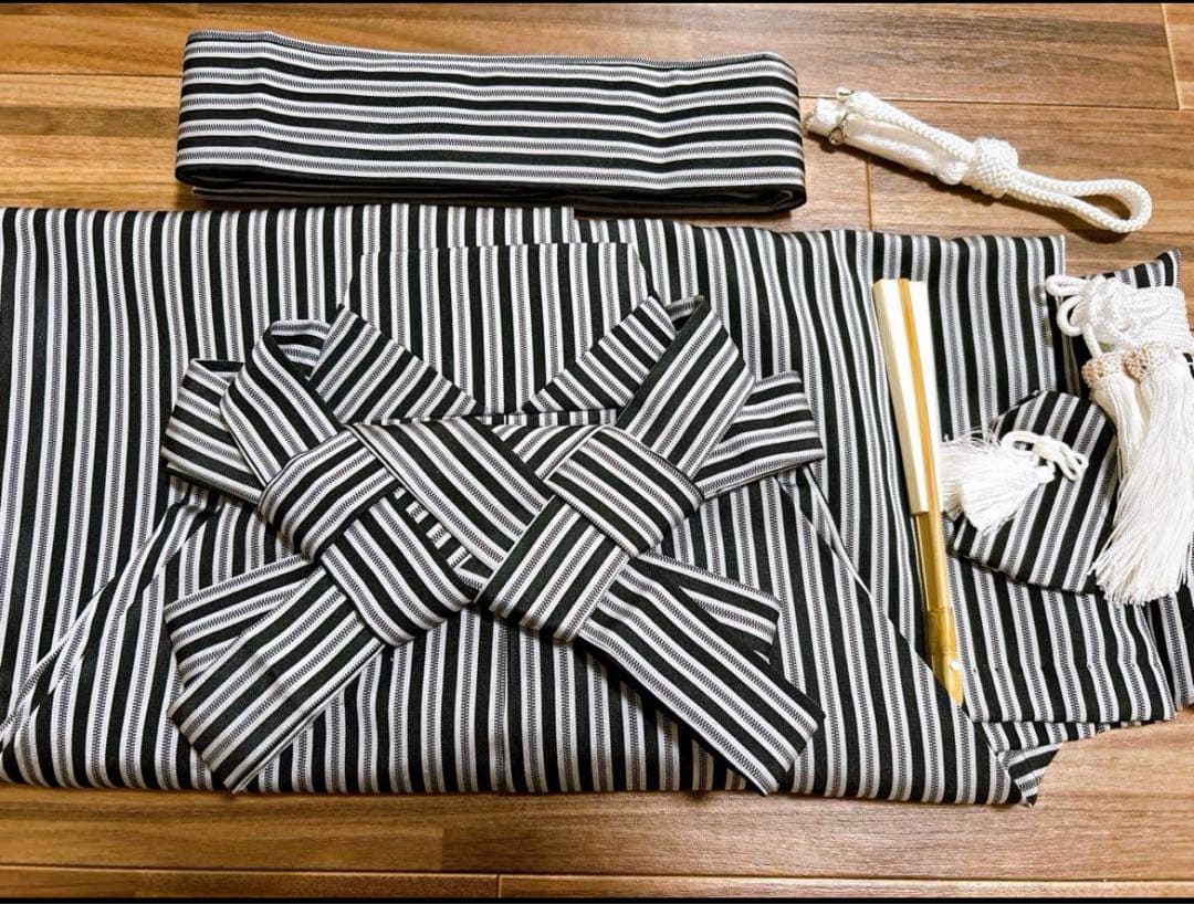 正統派黒縦縞袴◆七五三　5歳　男の子　セット　一式　鷹　黒系