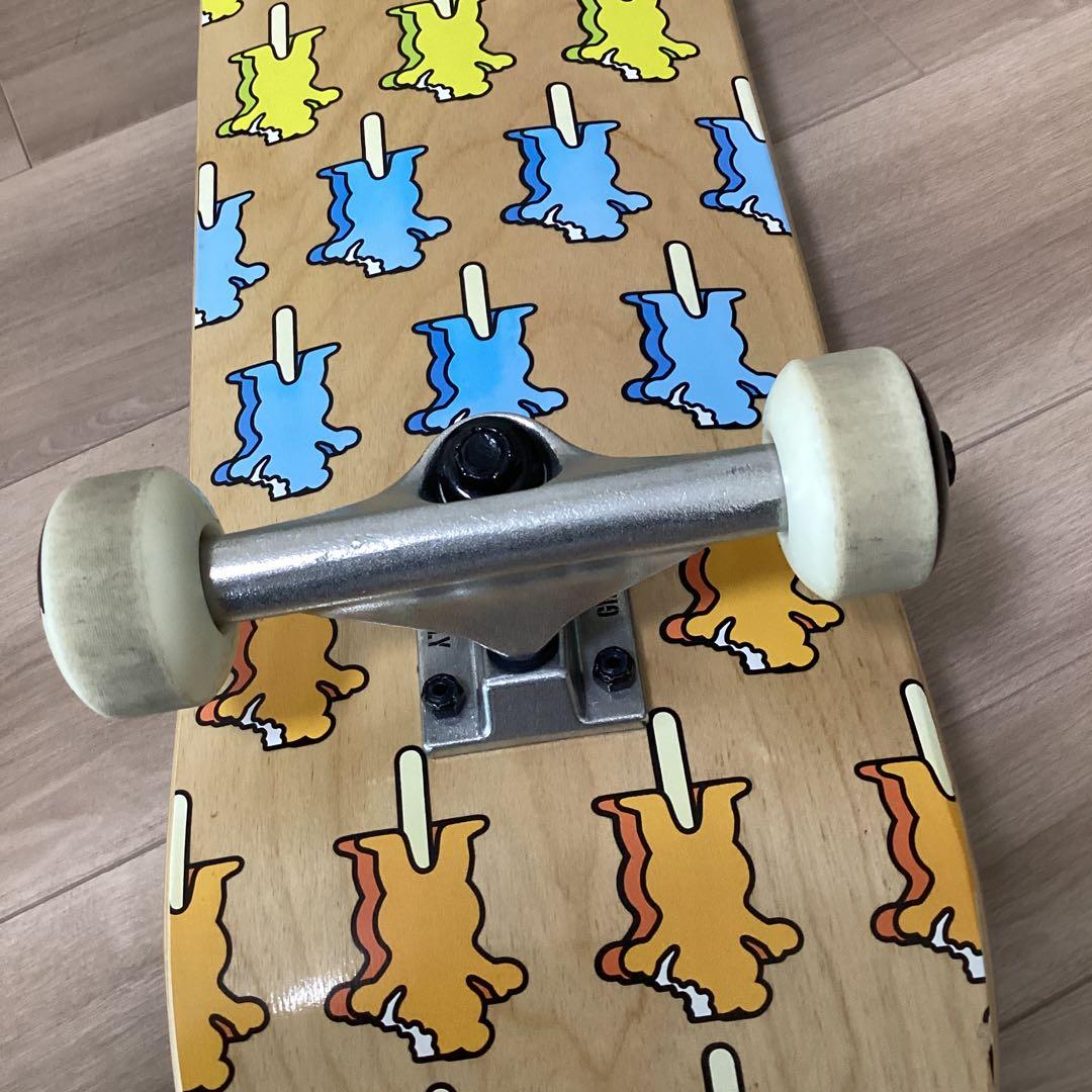 キッズ GRIZZRYのスケートボードとボードバッグセットの通販はau PAY