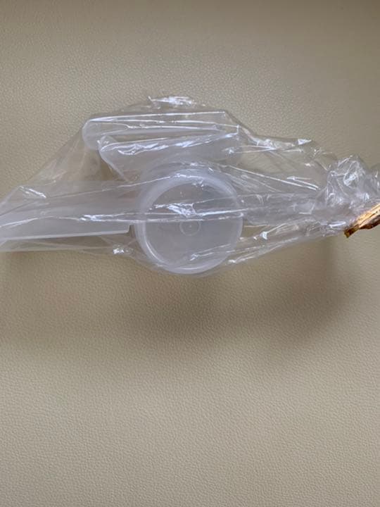 今だけ値下げ★タッパーウエア ピンクとカラフルカルテット２点