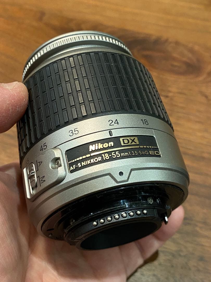 Nikon D40x CCDデジタル一眼 af-s 18-55 動作品レンズ付