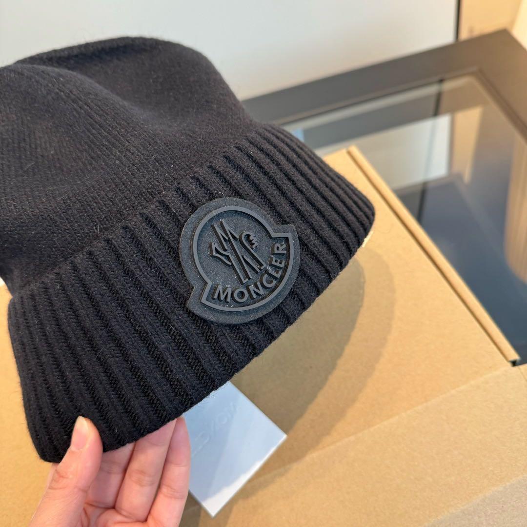 MONCLER ロゴ ニットキャップ ブラック