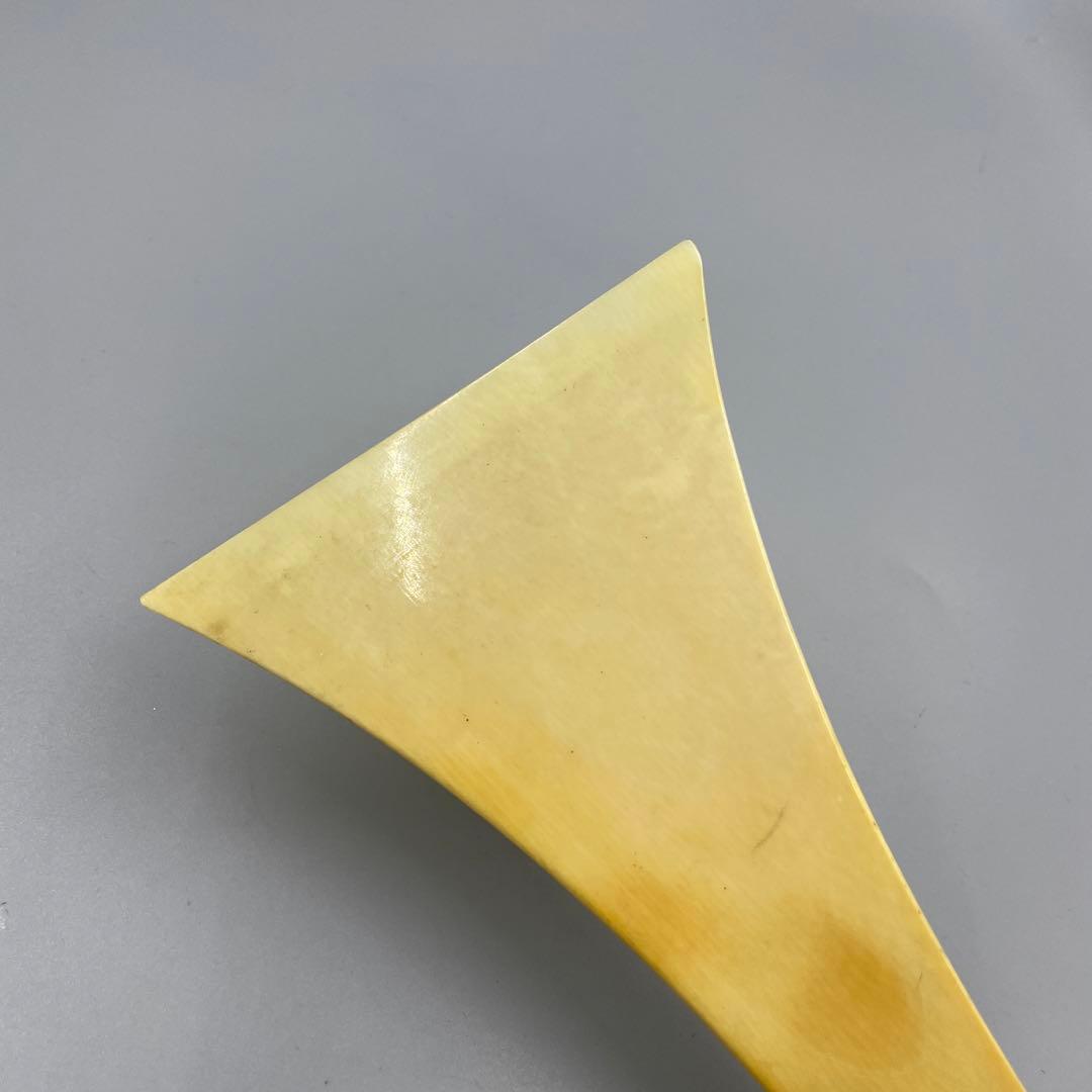 239ヴィンテージ 天然素材 三味線バチ 重さ約110g